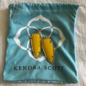 Kendra Scott Skylar Arrow Head Earrings
